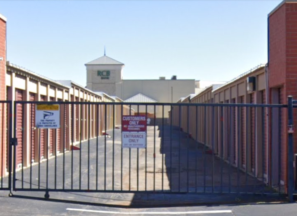 fenced and gated storage units in oklahoma city ok